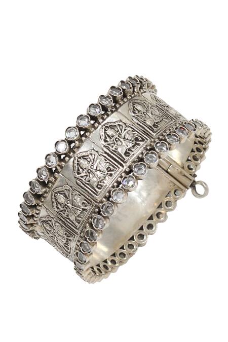 Buy_Sangeeta Boochra_Silver Plated Crystals Designer Checkered Bangle _Online_at_Aza_Fashions