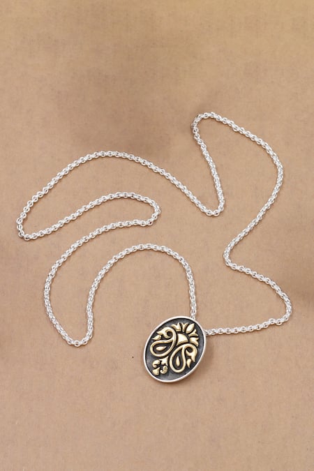 Sangeeta Boochra Gold Designer Pendant 