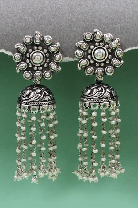 Sangeeta Boochra Designer Silver Handcrafted Earrings 