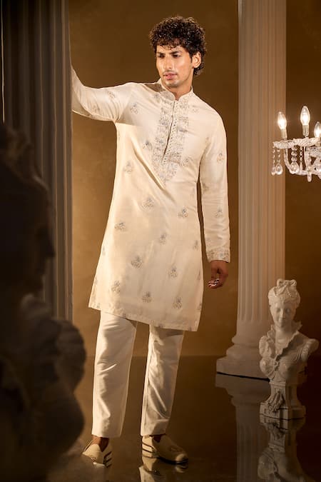 Aariyana Couture Gold Silk, Cotton Embroidery Light Kurta Set at Aza Fashions Aariyana Couture_Gold Silk, Cotton Embroidery Light Kurta Set _at_Aza_Fashions