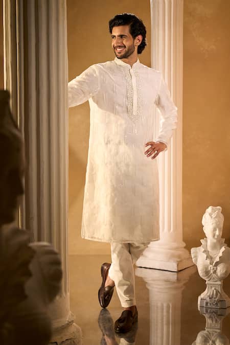 Buy Aariyana Couture White Organza, Cotton, Silk Embroidery Kurta Set Online at Aza Fashions Buy_Aariyana Couture_White Organza, Cotton, Silk Embroidery Kurta Set _Online_at_Aza_Fashions