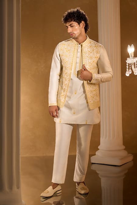 Buy_Aariyana Couture_Cream Silk, Cotton Embroidery Bundi And Kurta Set _Online_at_Aza_Fashions