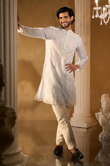 Aariyana Couture Ice Blue Kurta Set 