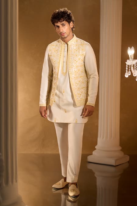Aariyana Couture Cream Silk Bundi & Kurta Set 