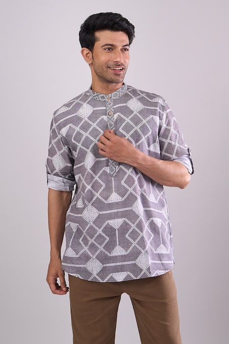 Arihant Rai Sinha_Gray Cotton Grey Digital Print Short Kurta _at_Aza_Fashions