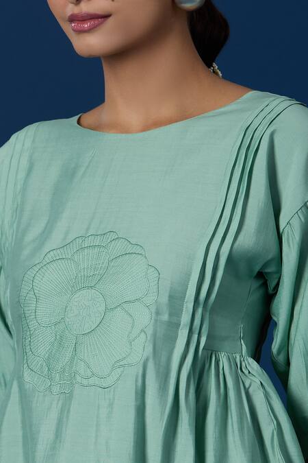 Buy Naintara Bajaj Green Embroidery Round Neck Light Luxe Silk Top And Pant Set Online at Aza Fashions Buy_Naintara Bajaj_Green Embroidery Round Neck Light Luxe Silk Top And Pant Set _Online_at_Aza_Fashions