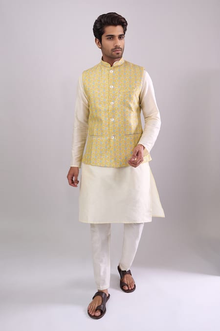 Arihant Rai Sinha Gold Digital Geometric Pattern Bundi 