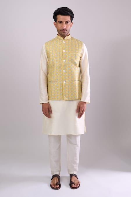 Shop_Arihant Rai Sinha_Gold Digital Geometric Pattern Bundi _Online_at_Aza_Fashions