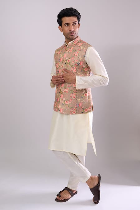 Arihant Rai Sinha_Multi Color Embroidery Floral Pattern Bundi _Online_at_Aza_Fashions