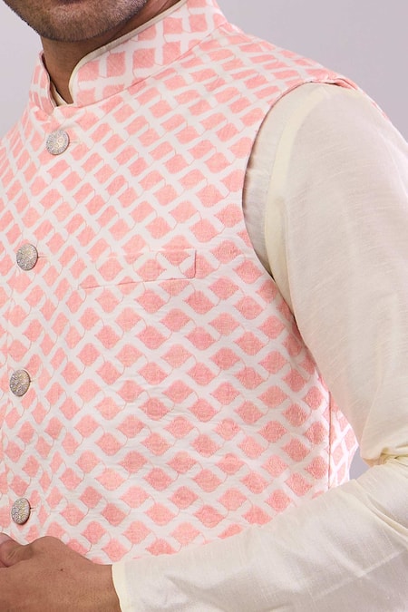 Arihant Rai Sinha_Pink Geometric Pattern Bundi _Online_at_Aza_Fashions