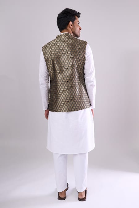 Arihant Rai Sinha Black Poly Jacquard Bundi 