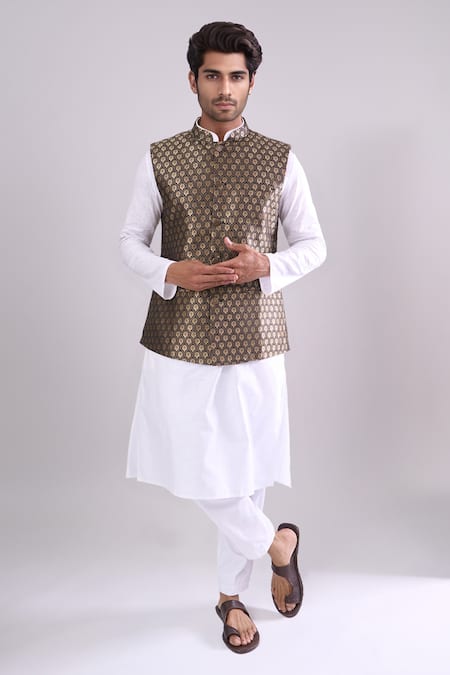 Arihant Rai Sinha Black Poly Jacquard Bundi 