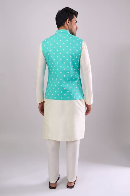 Arihant Rai Sinha Green Embroidered Bundi 