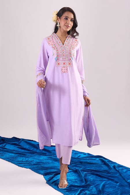 Samyukta Singhania Lavender Embroidered Kurta Set 