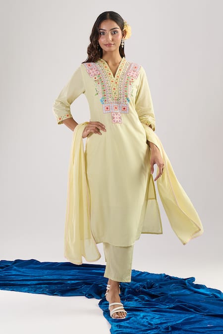Buy_Samyukta Singhania_Yellow Cotton Embroidery Split V-neck Kurta Set 