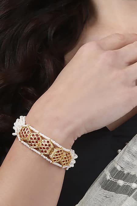 Dugran By Dugristyle Gold-Plated Aangan Bracelet 