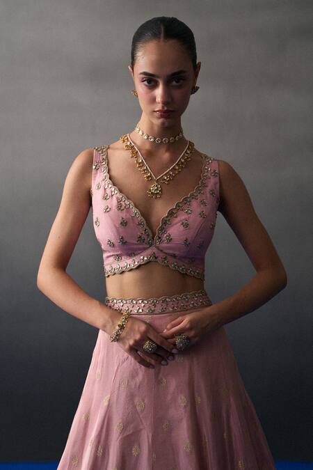 Buy_Angad Singh_Pink Brocade Sequins, Embroidery V-neck Banarasi Festive Lehenga Set 