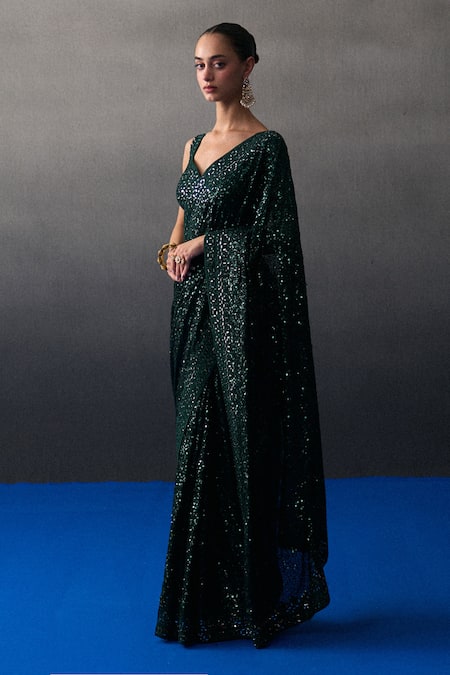 Angad Singh_Green Sequins Sweetheart Neck Designer Sangeet Saree Set _Online_at_Aza_Fashions