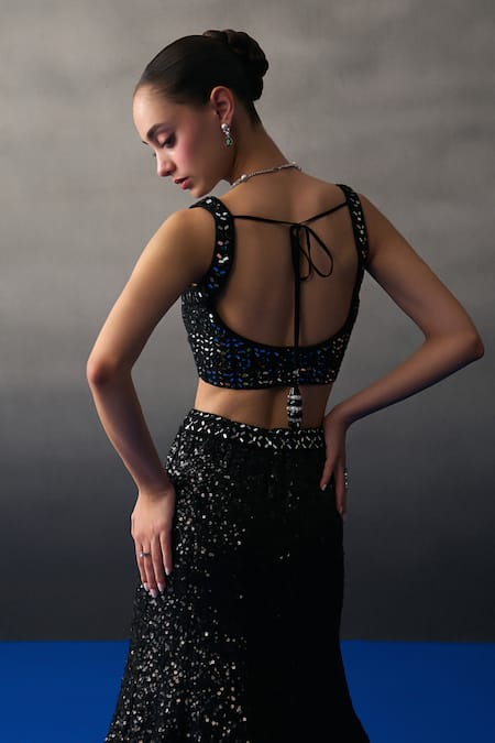 Buy_Angad Singh_Black Sequins V-neck Festive Lehenga Set 