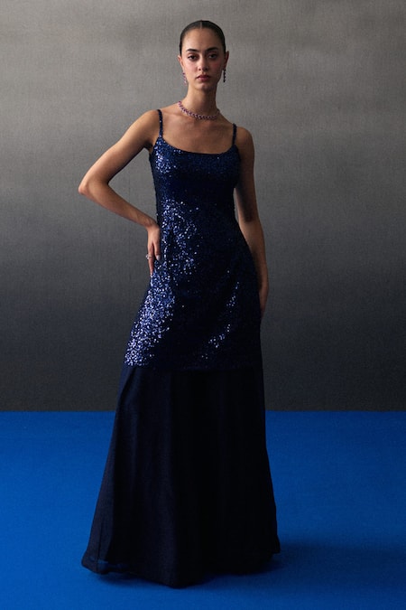 Angad Singh_Blue Sequins Round Neck Midnight Kurta Set _Online_at_Aza_Fashions