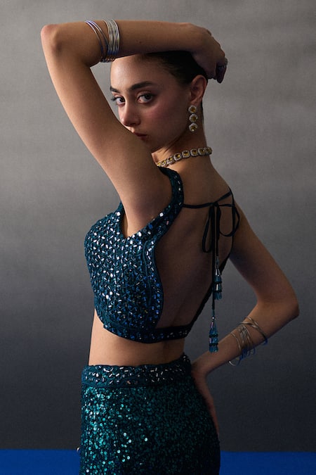 Angad Singh_Peach Sequins V-neck Peacock Blue Lehenga Set _at_Aza_Fashions