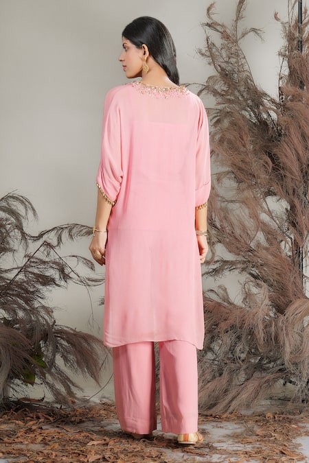 Shop_Rirasa_Pink Georgette Beads V-neck Hand Embroidered Kurta Pant Set _at_Aza_Fashions