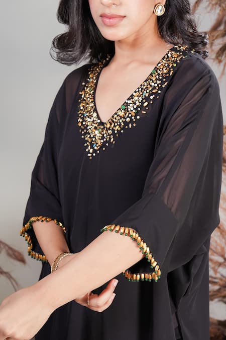 Rirasa_Black Georgette Beads, Embroidery V-neck Hand Kurta Set _Online_at_Aza_Fashions