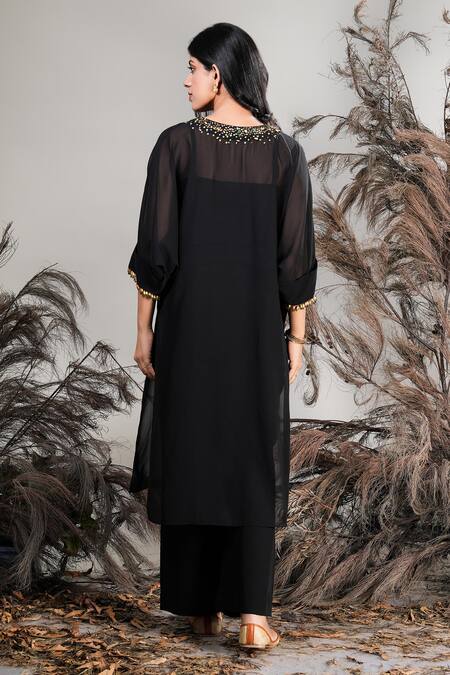 Shop_Rirasa_Black Georgette Beads, Embroidery V-neck Hand Kurta Set _at_Aza_Fashions