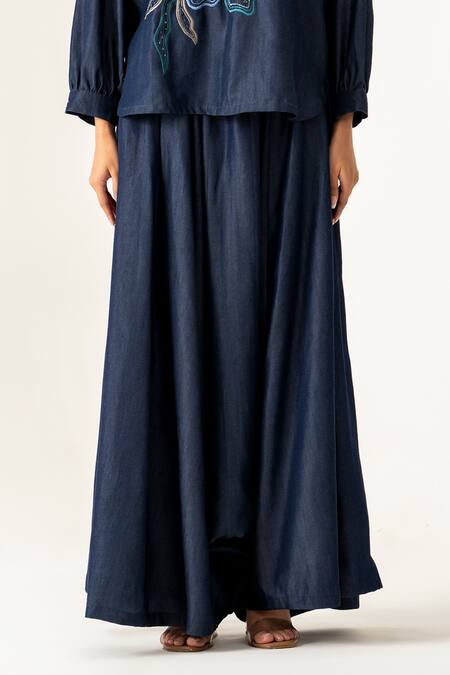 K-Anshika Navy Cotton Embroidery, Sequins, Beads High Neck Blue Floral Co-ord Set Online at Aza Fashions K-Anshika_Navy Cotton Embroidery, Sequins, Beads High Neck Blue Floral Co-ord Set _Online_at_Aza_Fashions