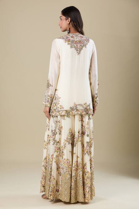Anamika Khanna Embroidered Ivory Kurta Set 