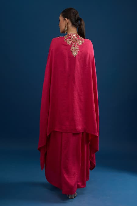 Matsya Embroidered Rani Pink Cape Set 