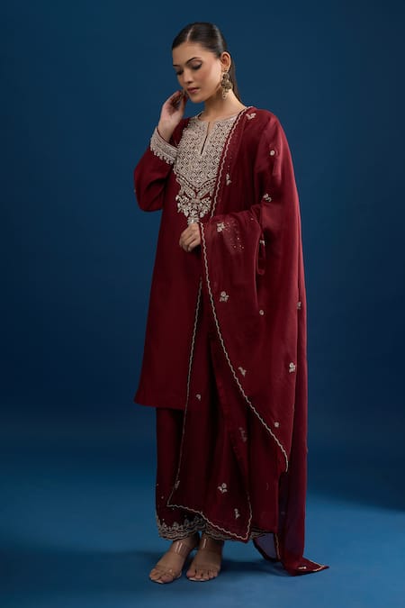 Buy_Matsya_Red Silk Sequins, Embroidery Round Neck Scarlet Kurta Set _Online_at_Aza_Fashions