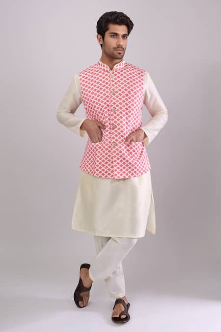 Arihant Rai Sinha Rani Pink Geometric Pattern Bundi 