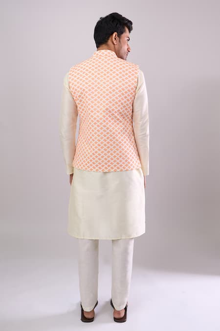 Arihant Rai Sinha Orange Geometric Pattern Bundi 