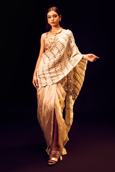 Label Anshu Khathuria Silver Tissue Embroidery Designer Handloom Fabric Pre-draped Saree With Blouse 