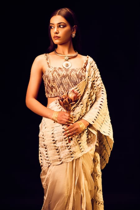 Label Anshu Khathuria Designer Handloom Fabric Pre-Draped Saree With Blouse 