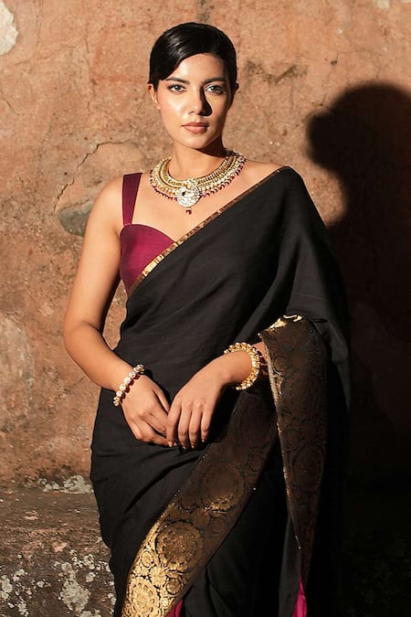 Buy_Label Anshu Khathuria_Black Brocade, Handloom Cotton Embroidery Round Rani Red Designer Saree Set _Online_at_Aza_Fashions