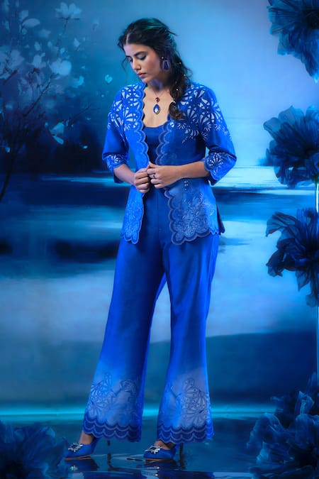 Mandira Wirk - Indian_Blue Chanderi Embroidery Round Neck Indigo Designer Jacket Set _Online_at_Aza_Fashions