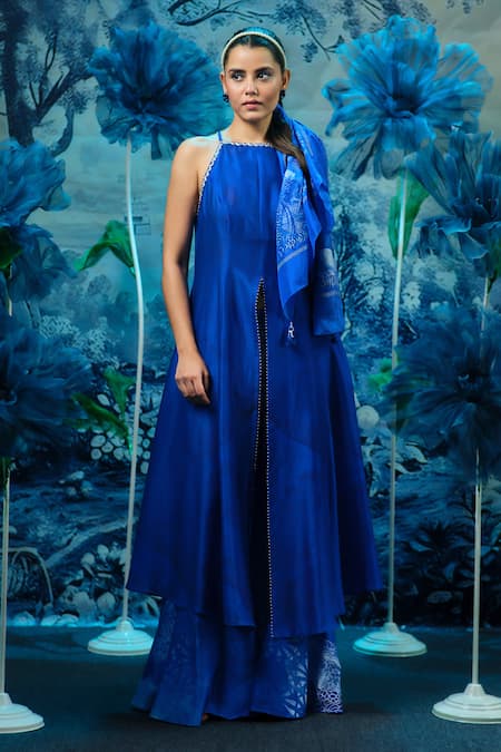 Buy_Mandira Wirk - Indian_Blue Chanderi Halter Neck Indigo Kurta Set _Online_at_Aza_Fashions
