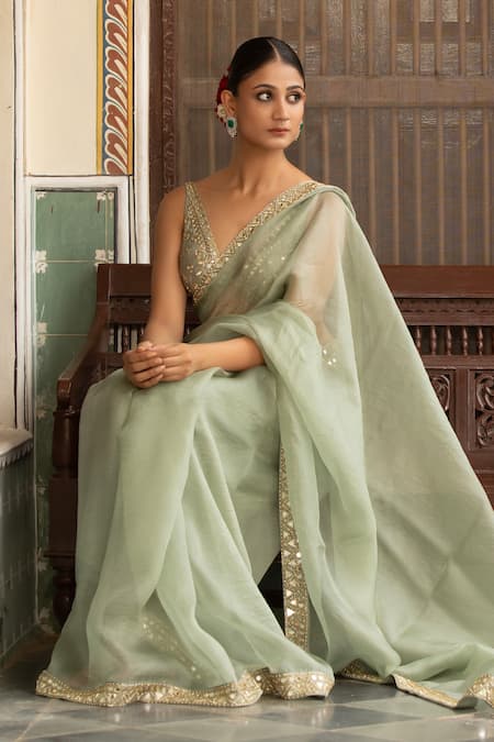 Shop_Neha Khullar_Green Shantoon Zari, Embroidery V-neck Designer Organza Saree Set 