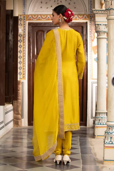 Neha Khullar Yellow Zari, Mirrors Round Neck Designer Chanderi Kurta Set Online at Aza Fashions Neha Khullar_Yellow Zari, Mirrors Round Neck Designer Chanderi Kurta Set _Online_at_Aza_Fashions