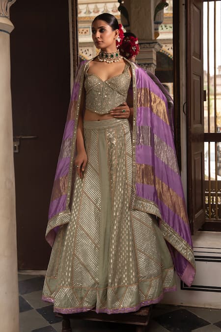 Neha Khullar Green Mirrors, Zari Sweetheart Neck Zardozi Lehenga Set 