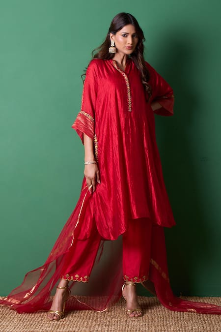 Priti Prashant Radiance Red Kurta Set with Dupatta 