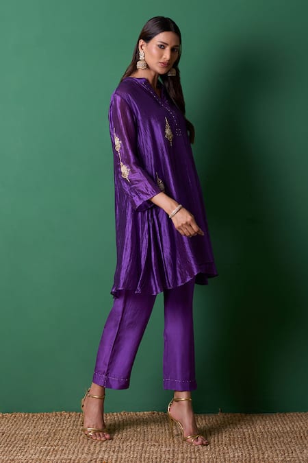 Buy_Priti Prashant_Purple Silk Embroidery Collared Paradise Kurta Set _Online_at_Aza_Fashions