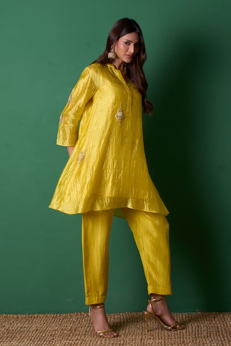 Shop_Priti Prashant_Yellow Silk, Organza Embroidery Mandarin Collar Paradise Kurta Set With Dupatta _Online_at_Aza_Fashions