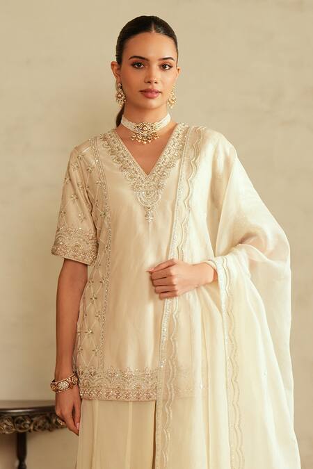 Saisha_Ivory Georgette, , Organza, Chanderi Embroidery V-neck Kurta Set _Online_at_Aza_Fashions