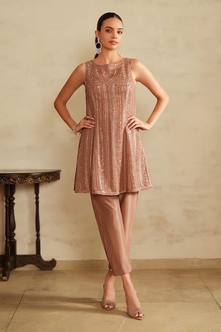 Buy_Saisha_Brown Silk, Organza Sequins, Embroidery Round Neck Embellished Kurta Set 