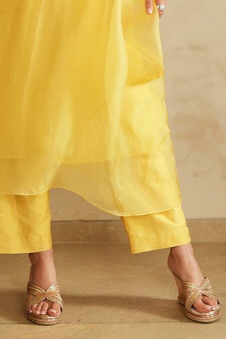 Saisha_Yellow Organza, Silk Embroidery Round Neck Lemon Kaftan Set _Online_at_Aza_Fashions