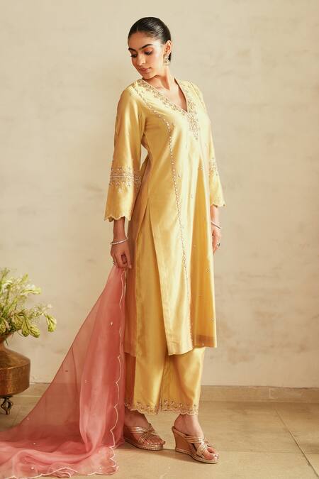 Buy_Saisha_Mustard Chanderi Silk, Chanderi, Silk, Organza Embroidery Green Kurta Set _Online_at_Aza_Fashions