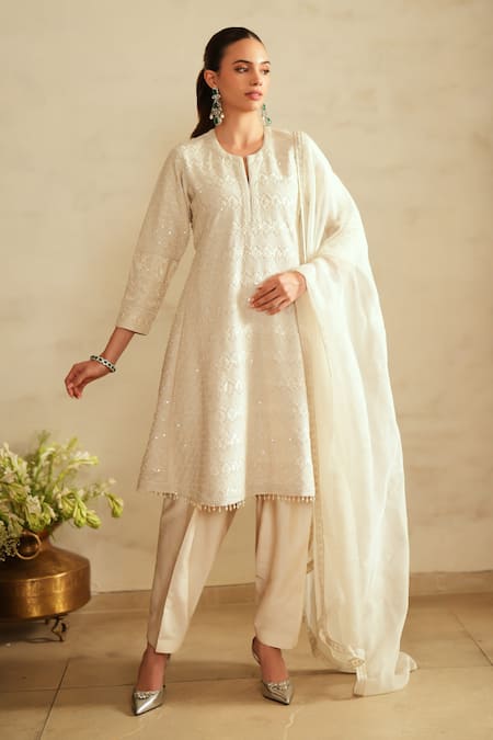 Saisha Ivory Jhalak Silk Kurta Set 